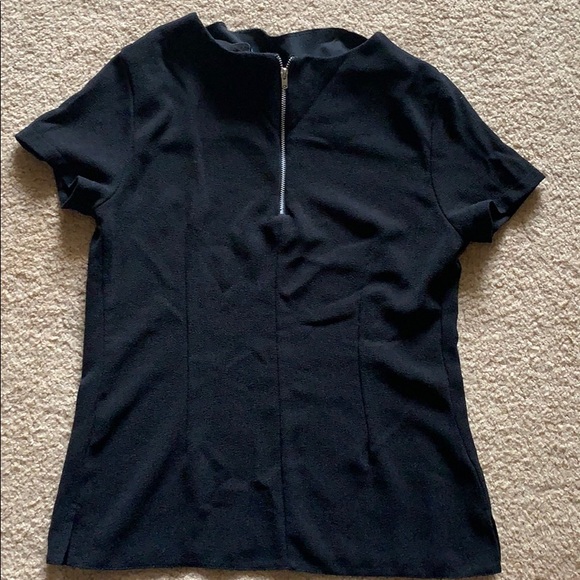 Short sleeve blouse - Picture 2 of 2